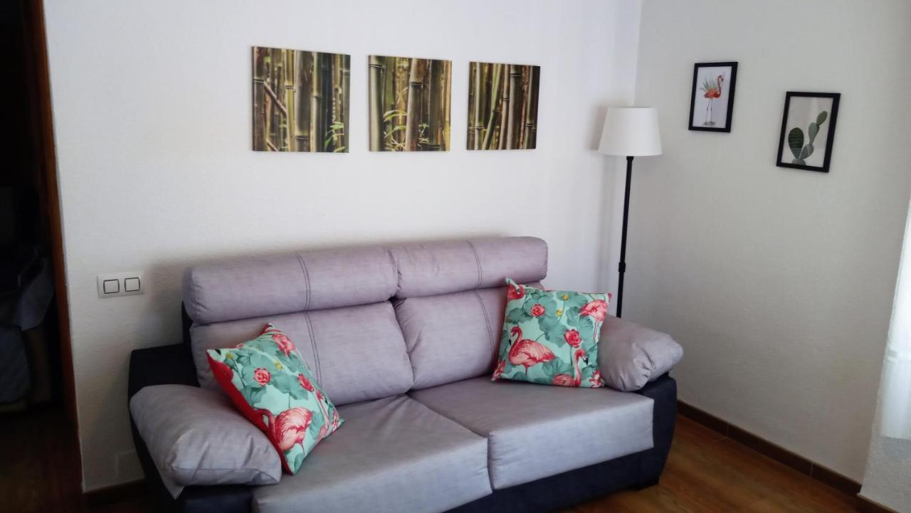 Sol Y Relax, Aguila Apartment เบนัลมาเดนา ภายนอก รูปภาพ