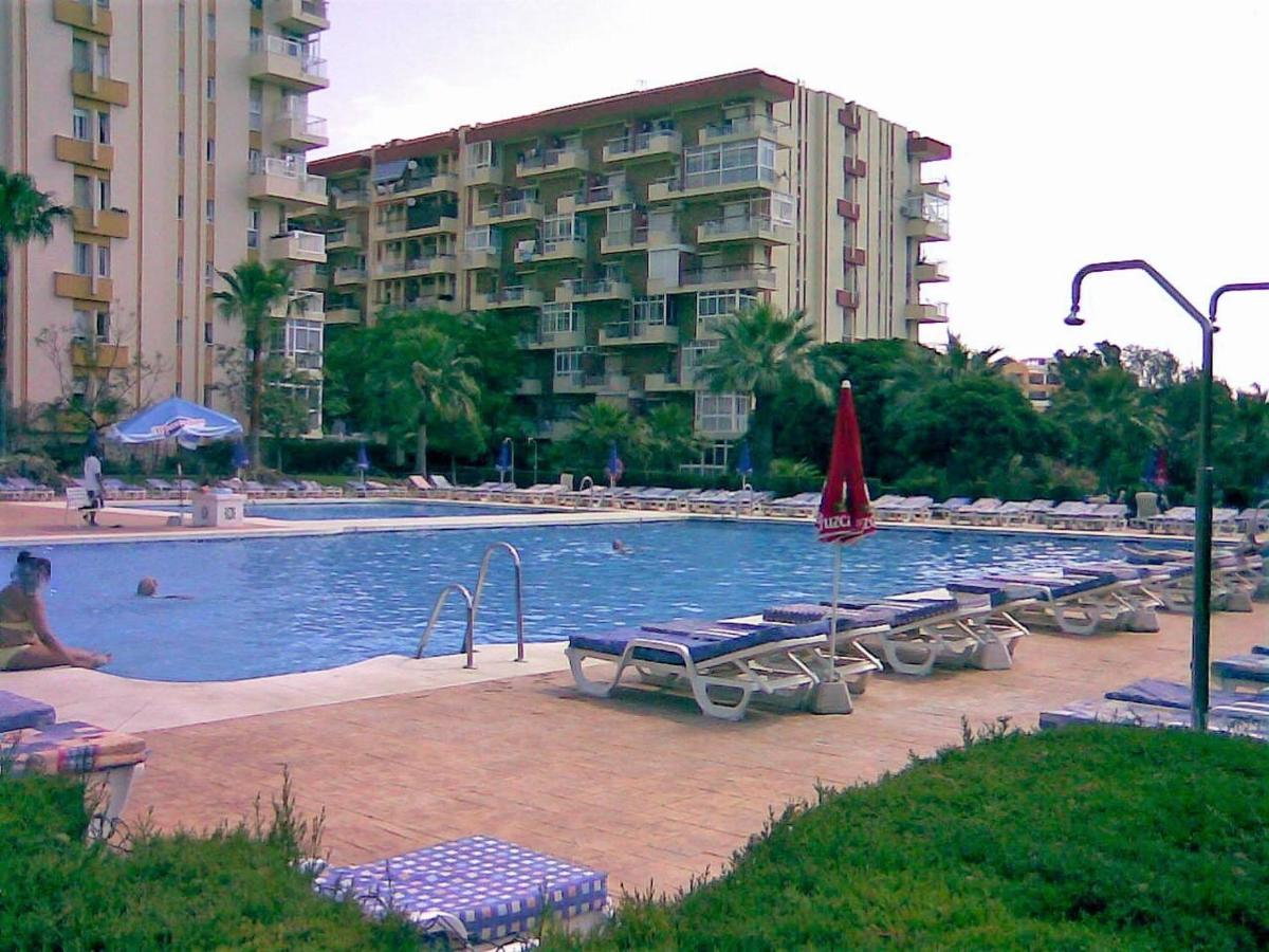 Sol Y Relax, Aguila Apartment เบนัลมาเดนา ภายนอก รูปภาพ