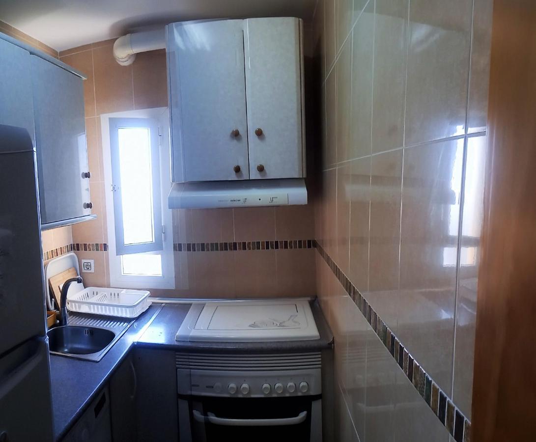 Sol Y Relax, Aguila Apartment เบนัลมาเดนา ภายนอก รูปภาพ
