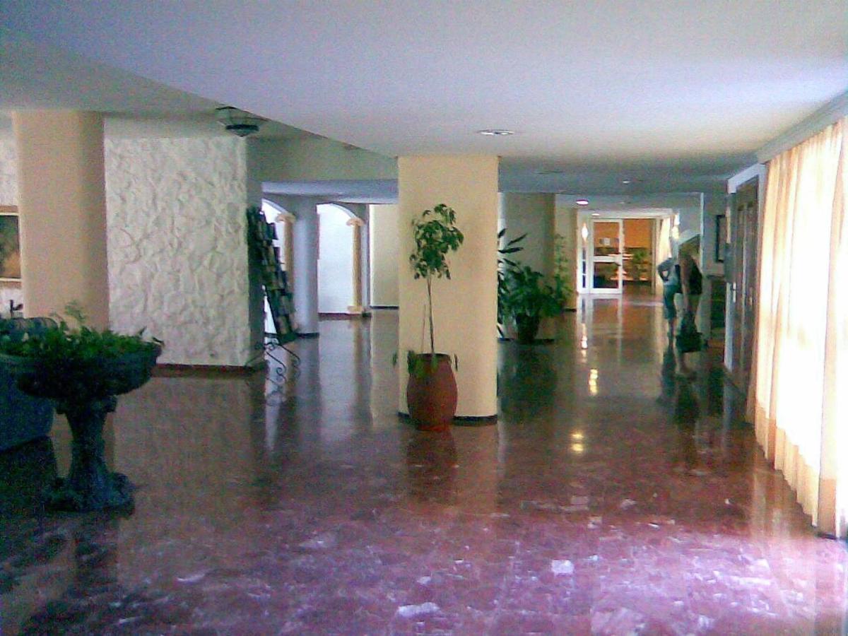 Sol Y Relax, Aguila Apartment เบนัลมาเดนา ภายนอก รูปภาพ