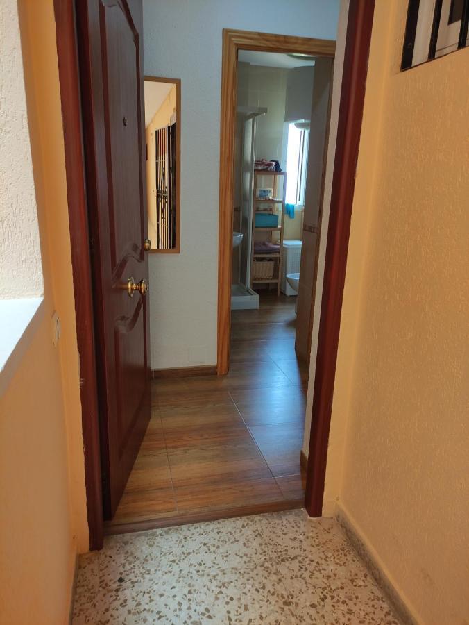Sol Y Relax, Aguila Apartment เบนัลมาเดนา ภายนอก รูปภาพ